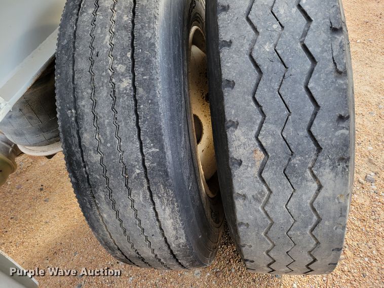 image for item DM8042 2007 SiDump'r  side dump trailer