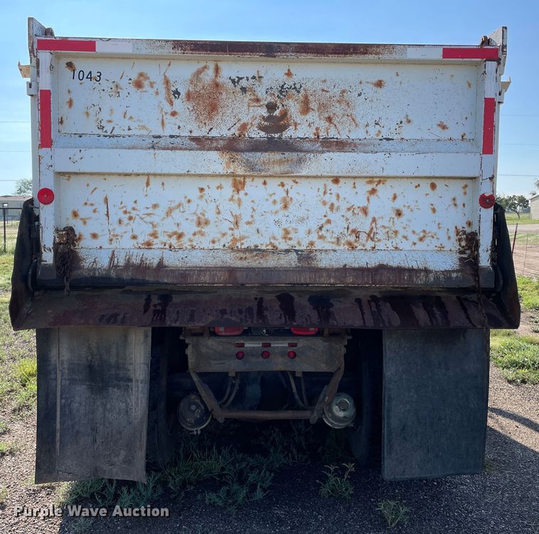 image for item DN5148 1995 Kenworth T450  dump truck