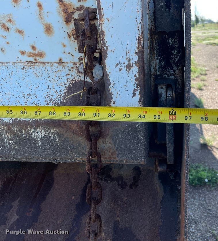 image for item DN5148 1995 Kenworth T450  dump truck