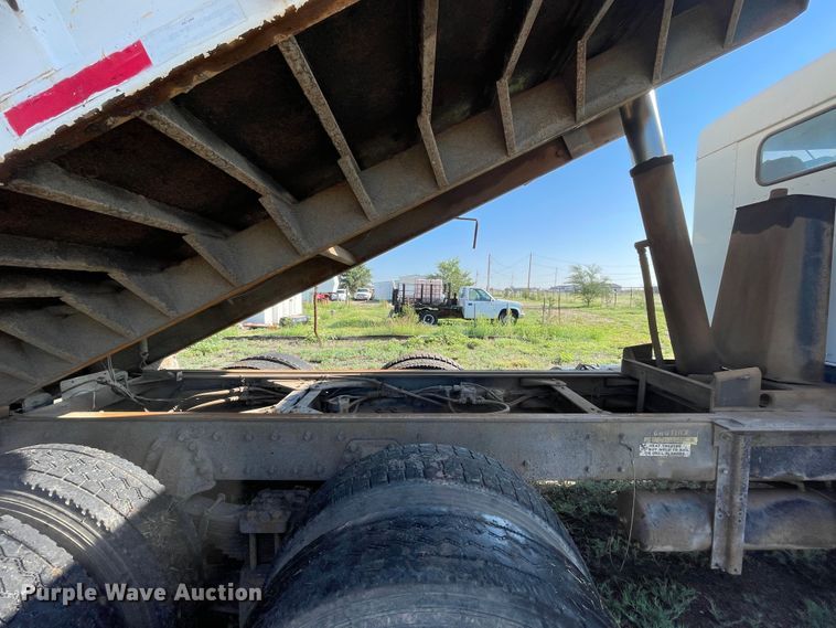 image for item DN5148 1995 Kenworth T450  dump truck