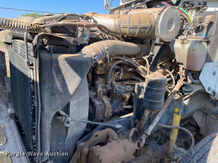 image for item DN5148 1995 Kenworth T450  dump truck