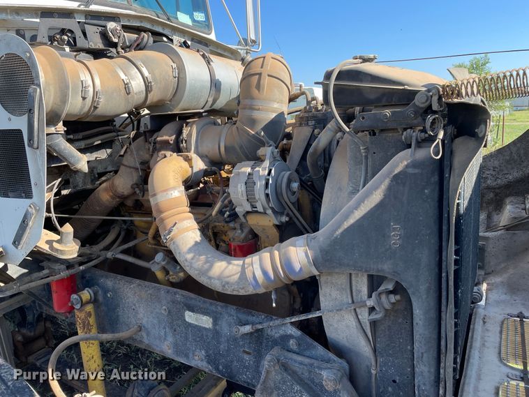 image for item DN5148 1995 Kenworth T450  dump truck