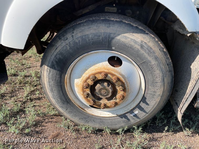 image for item DN5148 1995 Kenworth T450  dump truck