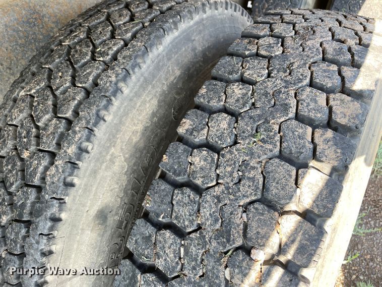 image for item DN5148 1995 Kenworth T450  dump truck