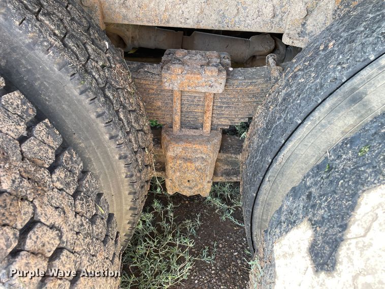 image for item DN5148 1995 Kenworth T450  dump truck