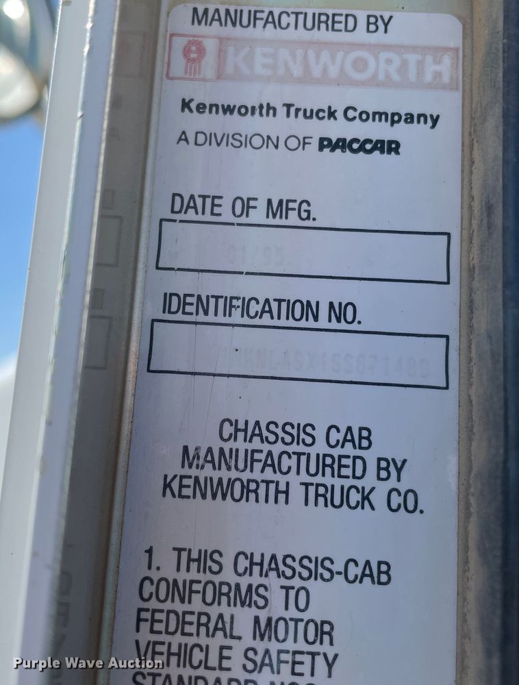 image for item DN5148 1995 Kenworth T450  dump truck