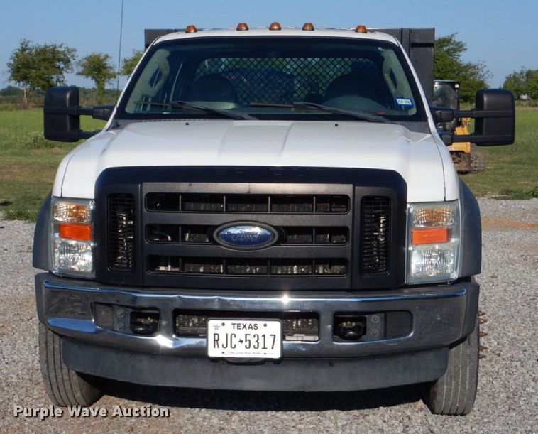 image for item DO1575 2010 Ford F450 Super Duty  flatbed truck