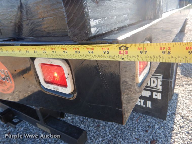 image for item DO1575 2010 Ford F450 Super Duty  flatbed truck