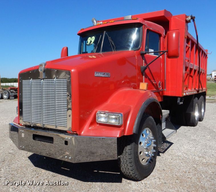 image for item DO1590 1999 Kenworth T800  dump truck