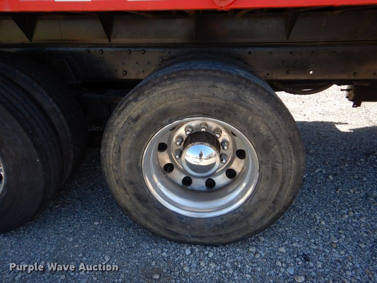 image for item DO1590 1999 Kenworth T800  dump truck