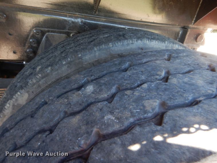 image for item DO1590 1999 Kenworth T800  dump truck