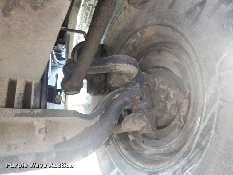 image for item DP0324 1993 Peterbilt 357  semi truck