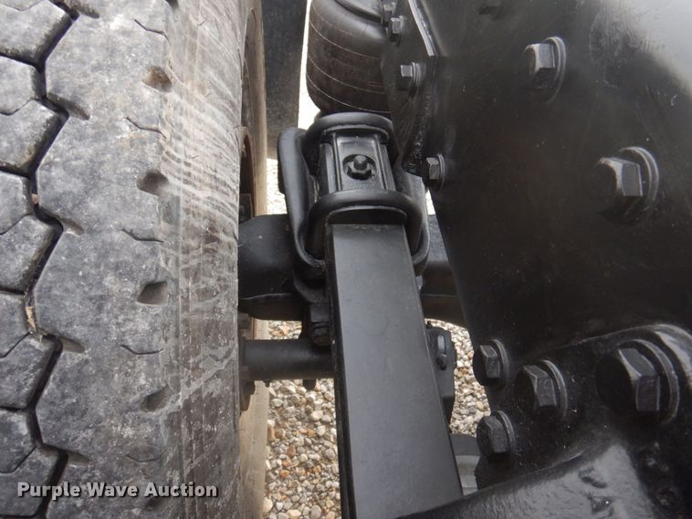 image for item DP0324 1993 Peterbilt 357  semi truck