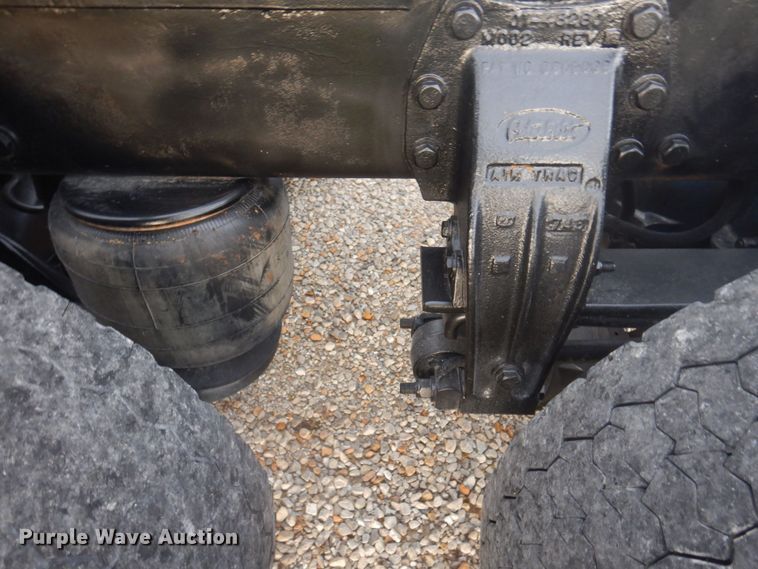 image for item DP0324 1993 Peterbilt 357  semi truck