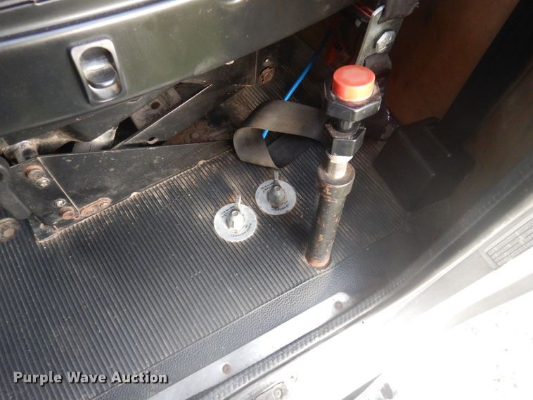 image for item DP0324 1993 Peterbilt 357  semi truck