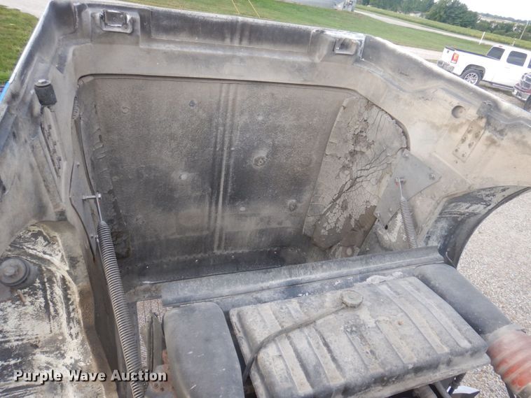 image for item DP0324 1993 Peterbilt 357  semi truck