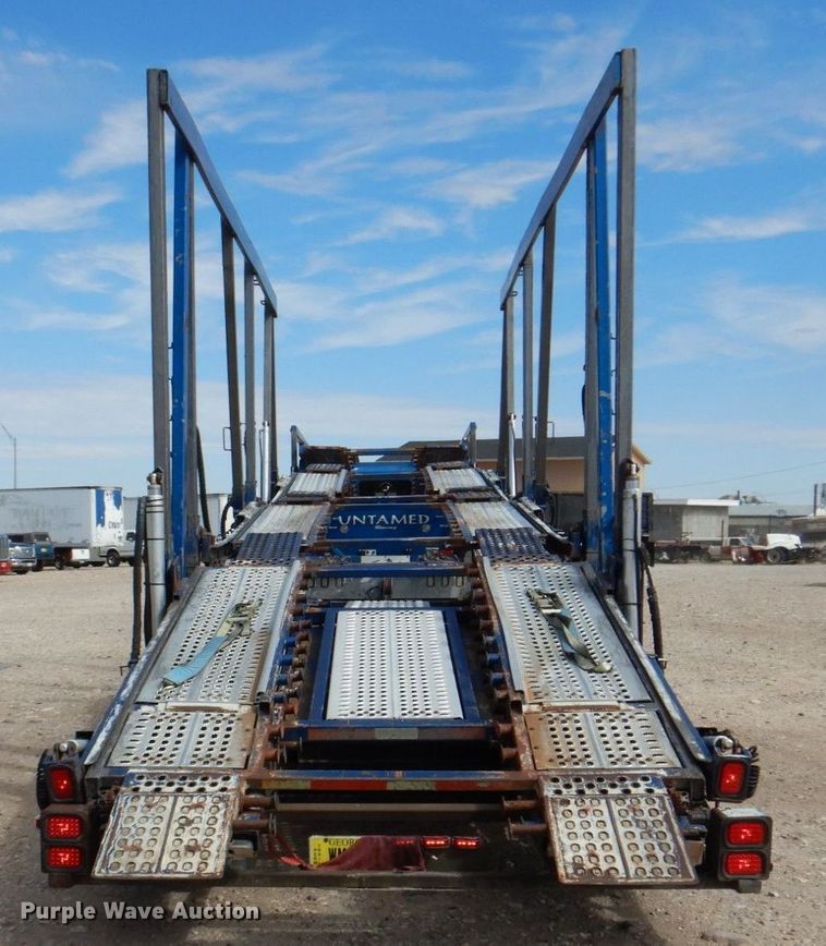 image for item DR1938 2001 Peterbilt 379  car carrier truck with car carrier trailer