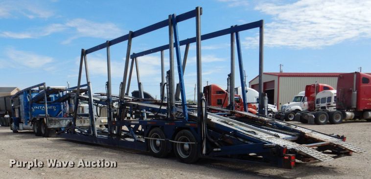 image for item DR1938 2001 Peterbilt 379  car carrier truck with car carrier trailer