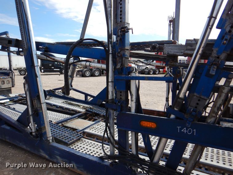 image for item DR1938 2001 Peterbilt 379  car carrier truck with car carrier trailer