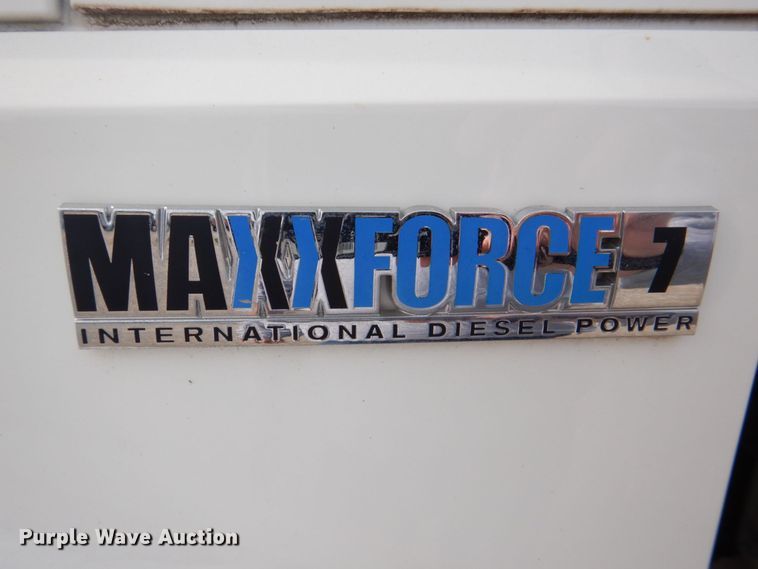 image for item DS8228 2009 International 4100  truck cab and chassis