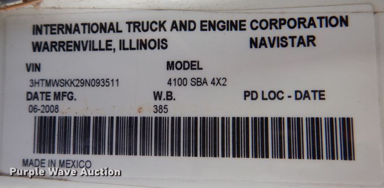 image for item DS8228 2009 International 4100  truck cab and chassis