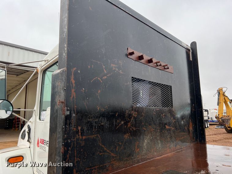 image for item DS8251 1999 Kenworth T300  dump flatbed truck