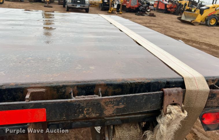 image for item DS8251 1999 Kenworth T300  dump flatbed truck