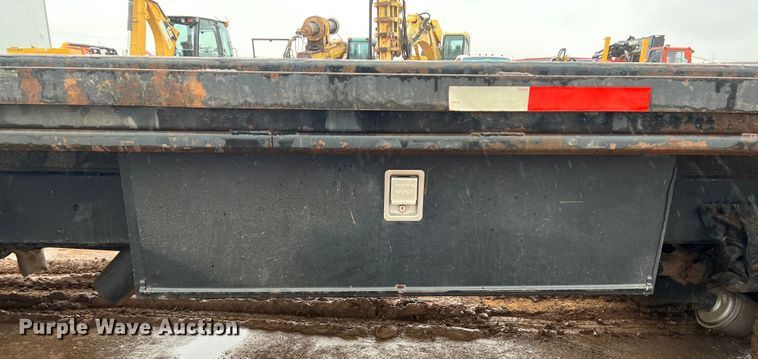 image for item DS8251 1999 Kenworth T300  dump flatbed truck