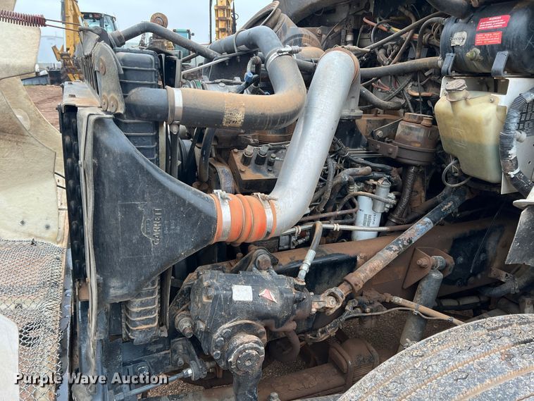 image for item DS8251 1999 Kenworth T300  dump flatbed truck