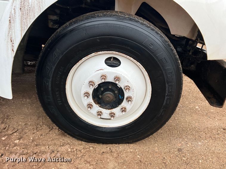 image for item DS8251 1999 Kenworth T300  dump flatbed truck