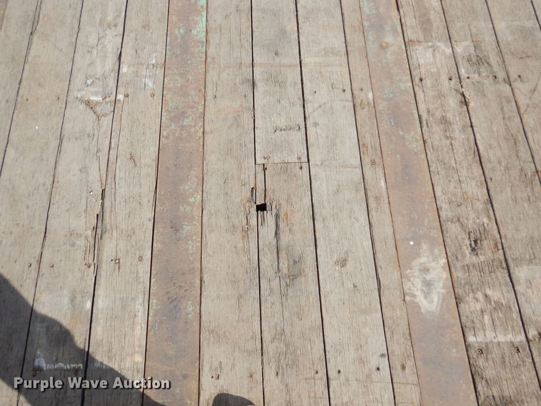 image for item HB9760 1990 Fontaine TP-3-4570A extendable flatbed trailer