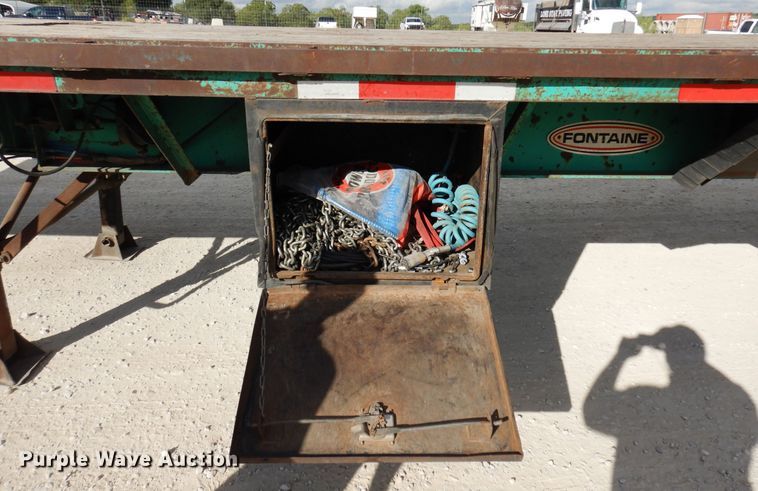 image for item HB9760 1990 Fontaine TP-3-4570A extendable flatbed trailer