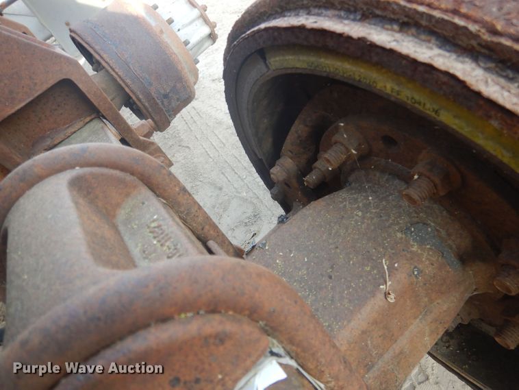 image for item HU9446 1987 Freightliner FLC12064 semi truck