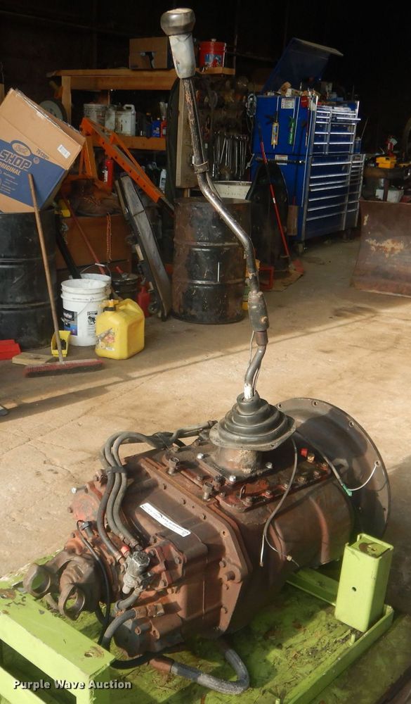 image for item HU9447 Eaton Fuller S3700473001  transmission