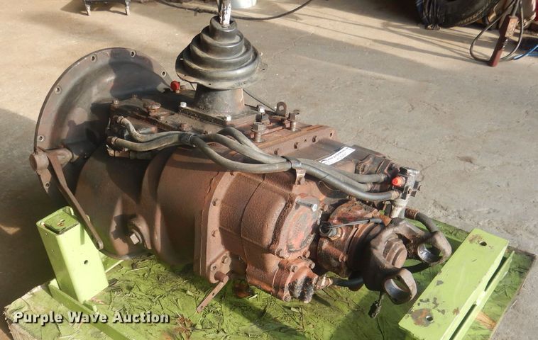 image for item HU9447 Eaton Fuller S3700473001  transmission