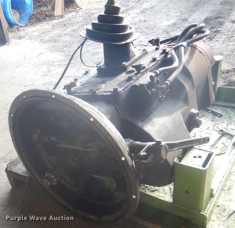 image for item HU9447 Eaton Fuller S3700473001  transmission