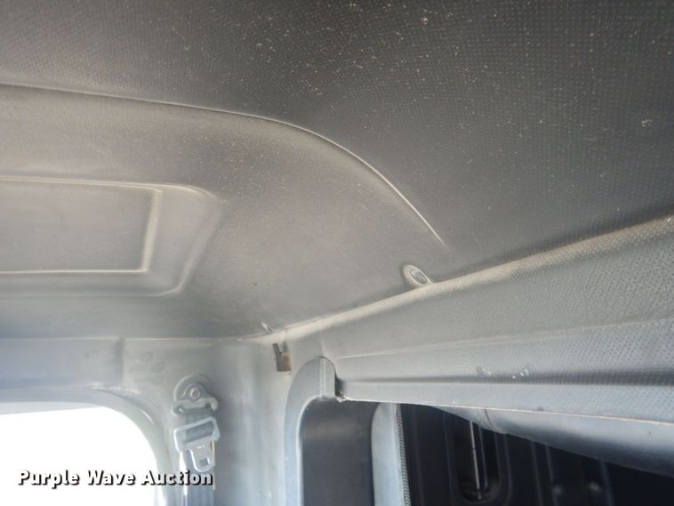 image for item HU9448 1993 Mack CH613 semi truck