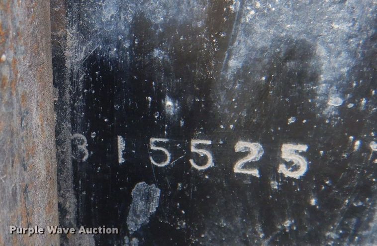 image for item HU9449 1988 Freightliner  semi truck