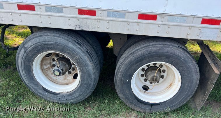 image for item IA9113 2016 Great Dane  refrigerated van trailer