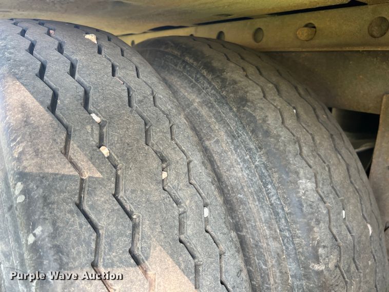 image for item IA9113 2016 Great Dane  refrigerated van trailer