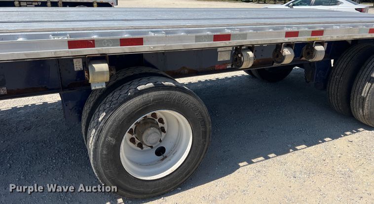 image for item IA9132 2015 Great Dane FLP-0024-00048  flatbed trailer