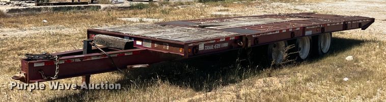 image for item IA9133 1995 Trail Eze D30T30  tilt deck equipment trailer