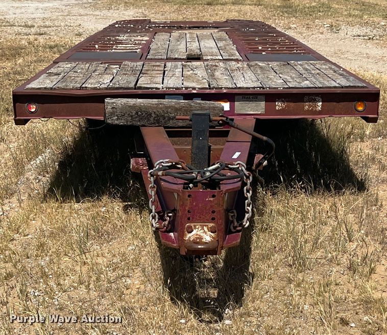 image for item IA9133 1995 Trail Eze D30T30  tilt deck equipment trailer