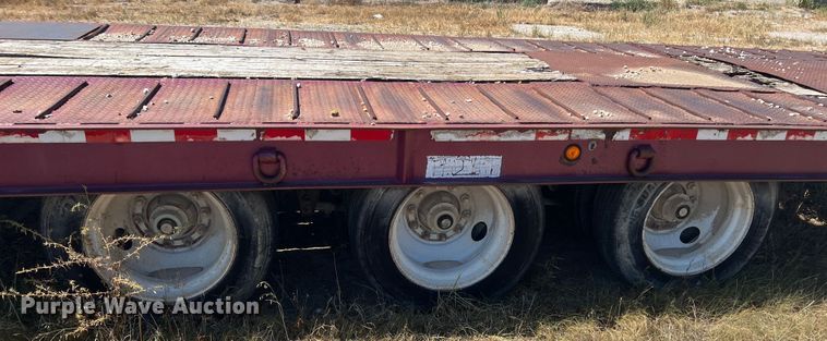 image for item IA9133 1995 Trail Eze D30T30  tilt deck equipment trailer