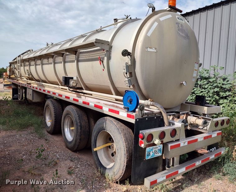 image for item JR9444 2012 Acro 8400  tank trailer