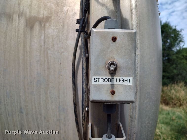 image for item JR9444 2012 Acro 8400  tank trailer