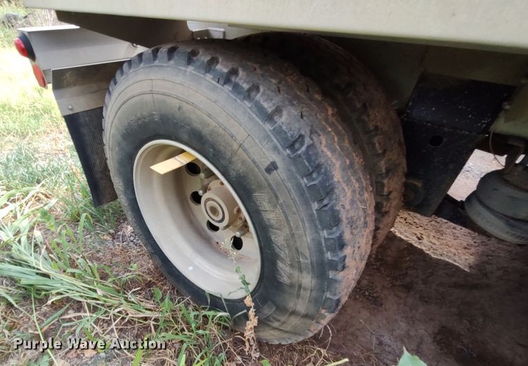 image for item JR9444 2012 Acro 8400  tank trailer