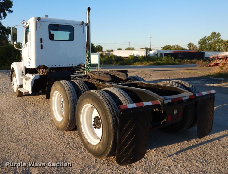 image for item KF9517 2013 Freightliner Coronado  semi truck