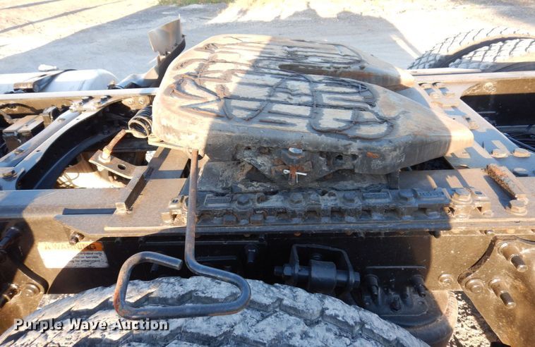 image for item KF9517 2013 Freightliner Coronado  semi truck