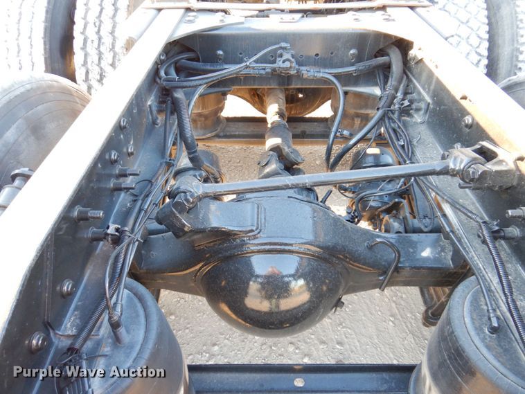 image for item KF9517 2013 Freightliner Coronado  semi truck